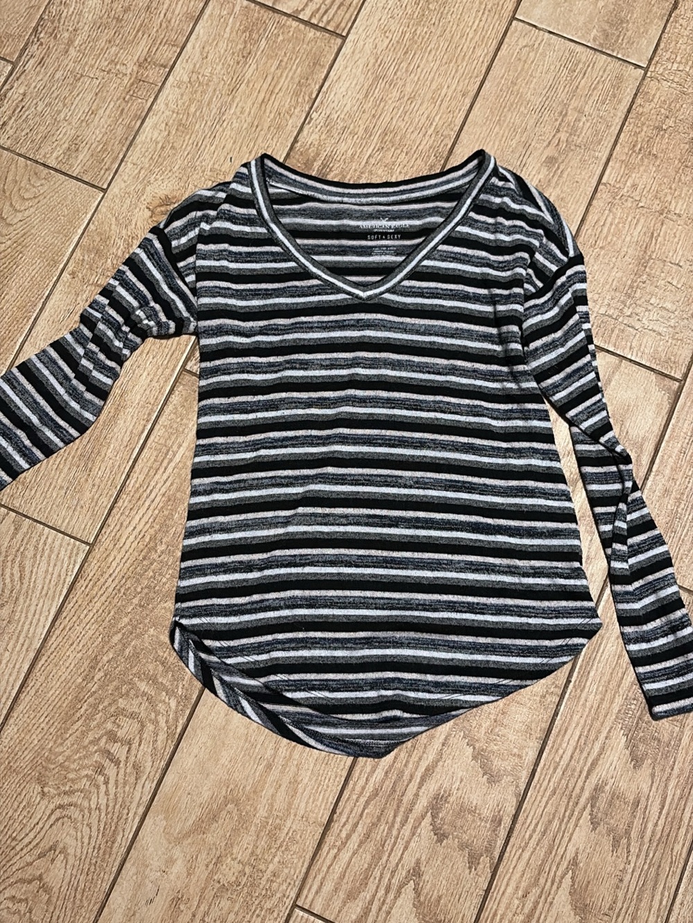 Striped V-Neck Long Sleeve Top - Black & Gray